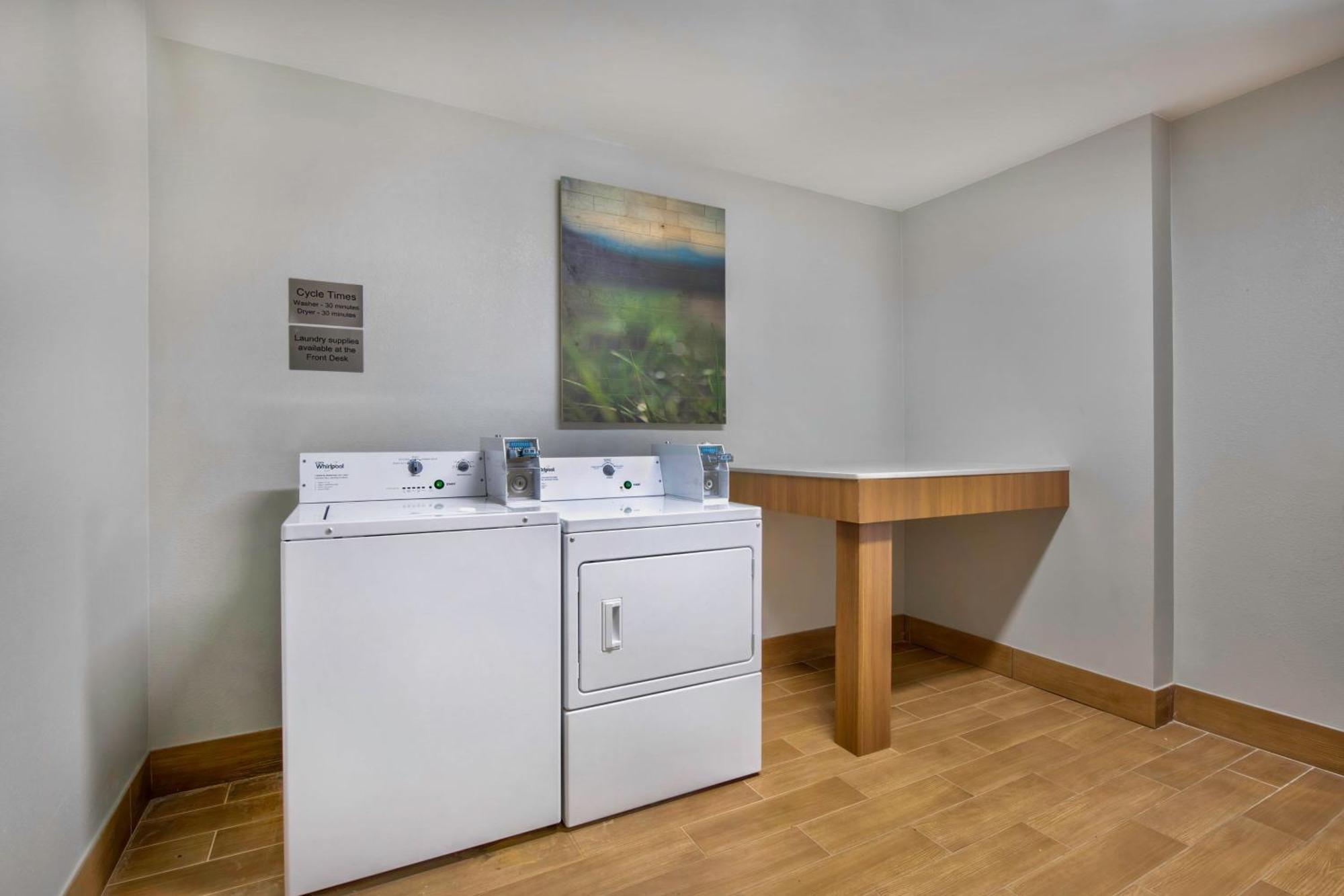 Fairfield Inn & Suites By Marriott Greenwood Exteriör bild